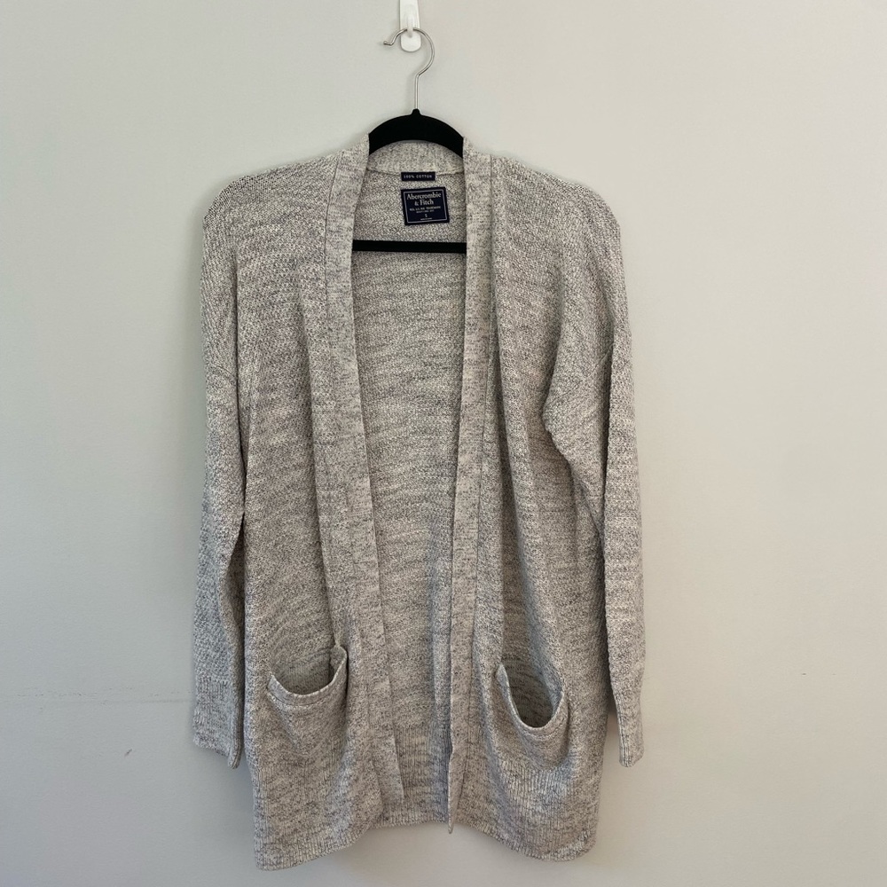 ✨NWOT oversized knit cardigan✨